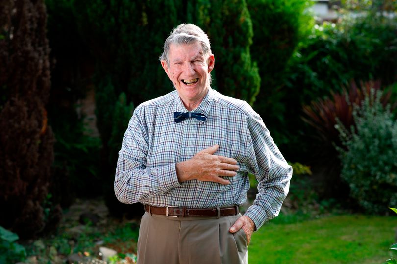 Sir Magdi Yacoub Wishes His Oldest Heart Transplant Patient a Happy 90th Birthday