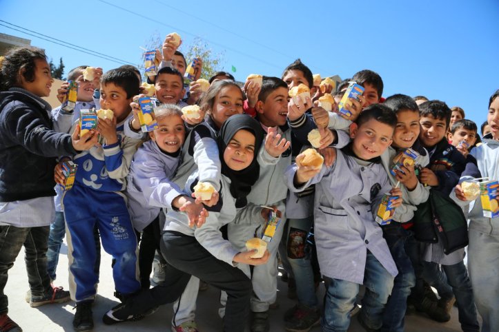 TeKeya, An Egyptian Food Mobile App to Fight Hunger