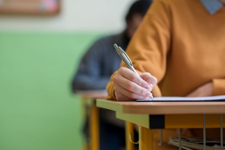 How to Prepare for the MCAT with Magoosh Prep Materials