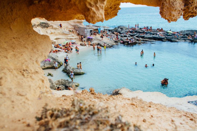 Italy & Spain: Remarkable Destinations That Will Dive You Into The World of Chill