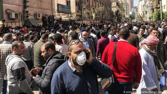 Egyptians Take to Social Media Calling for Full Lockdown to Curb the Spread of COVID-19