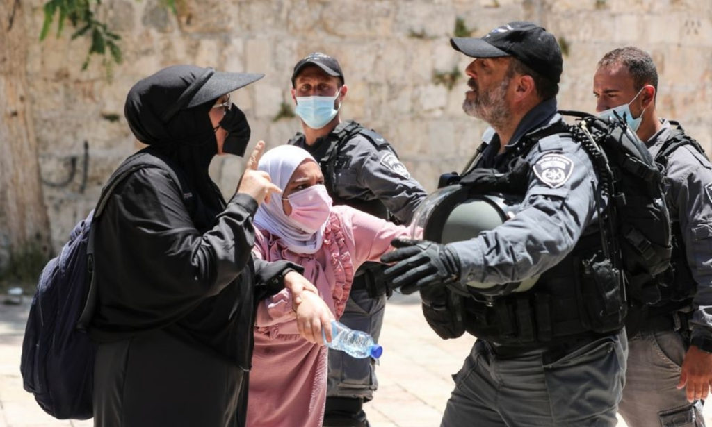 Israeli Police Attack Palestinian Worshipers at al Aqsa Mosque on Temple Mount Destruction Anniversary