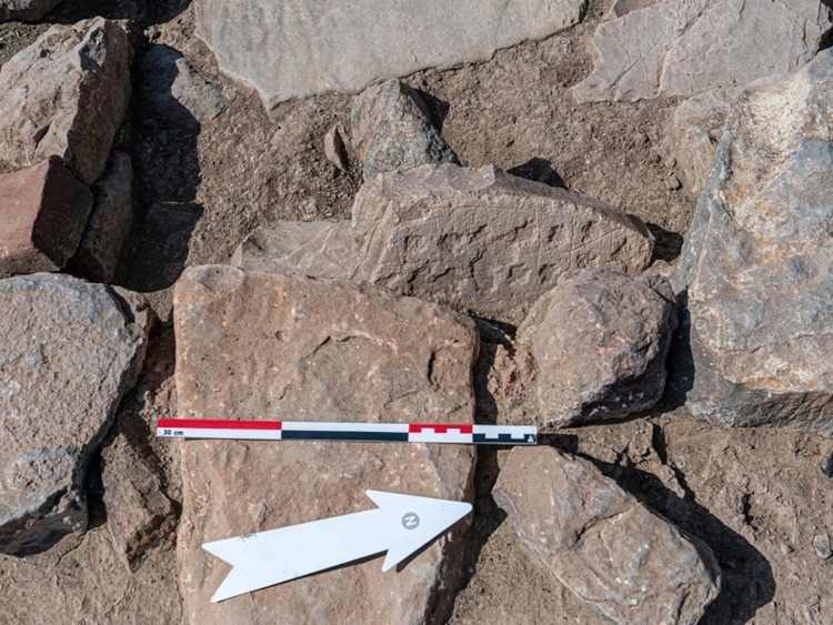 Omani Archaeologists Unearth 4,000-Year-Old Stone Board Game