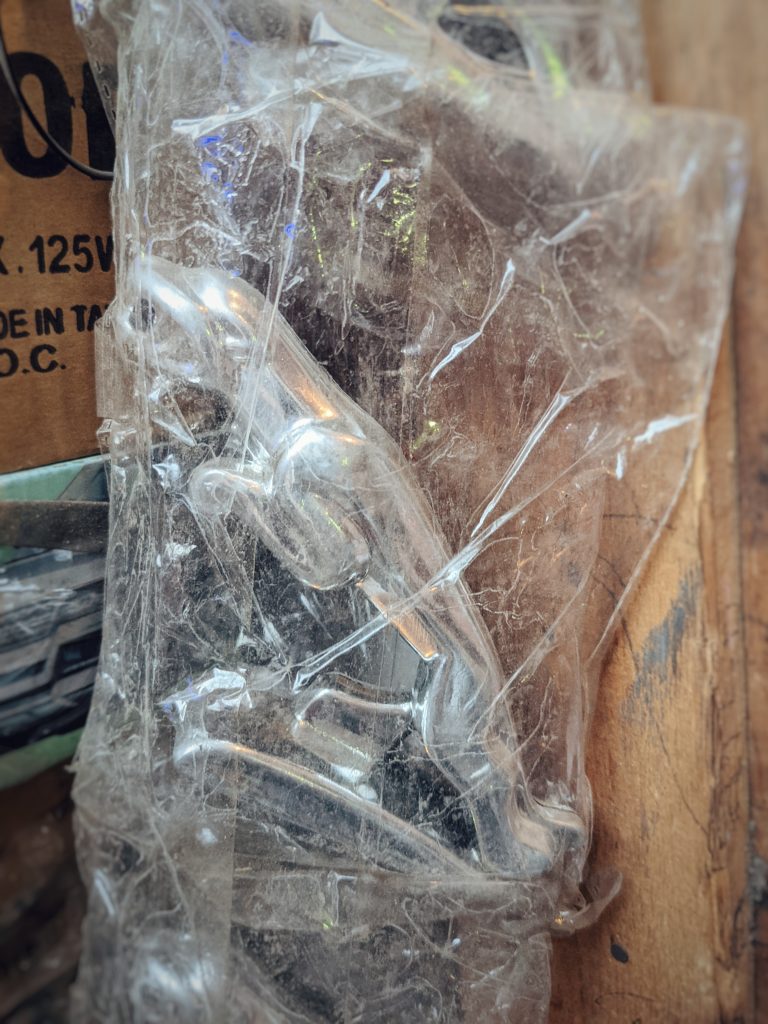 Car accessories market in downtown Cairo