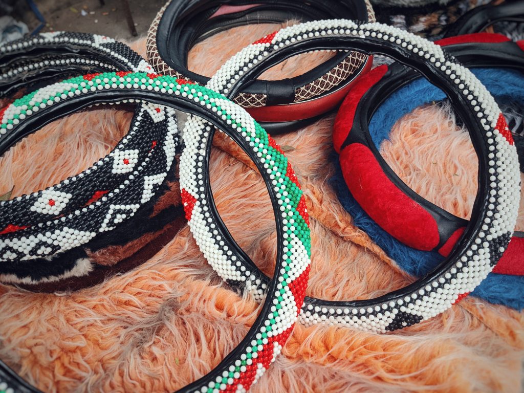 Car accessories market in downtown Cairo