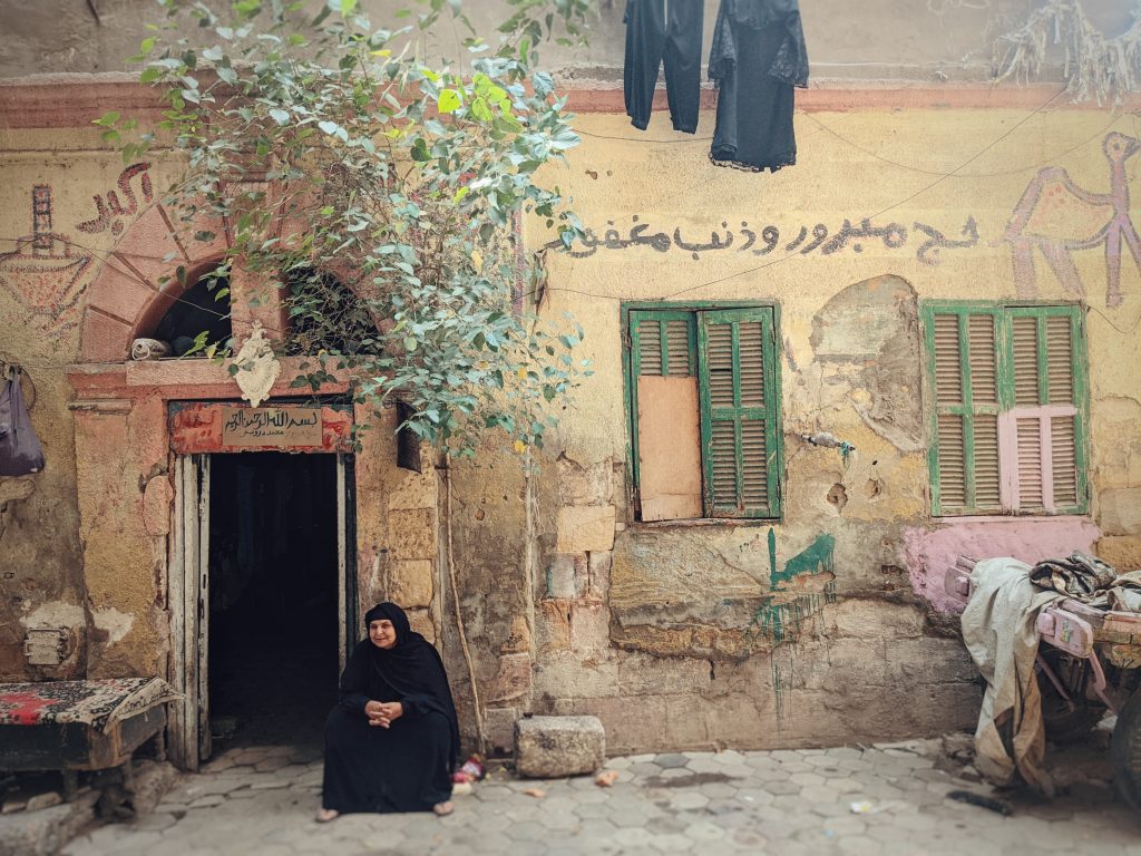 Hand-painted hajj mural in Cairo. Hajj house painting.