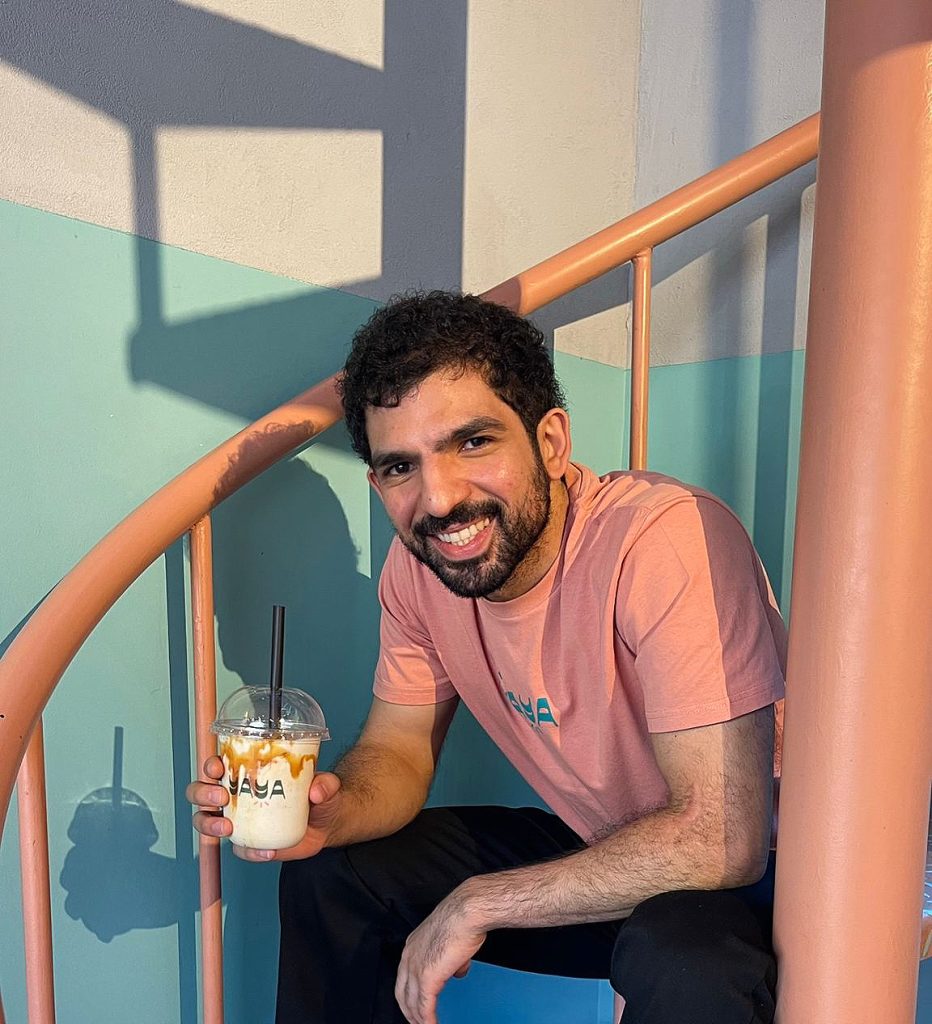 The Real Life ‘3asal Eswed’ Journey Of London’s Yaya Shakes Success