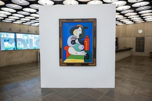 Picasso’s Femme A La Montre Makes UAE Stop During World Tour