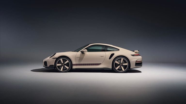 Porsche Unveils Limited Sadu Edition to Celebrate 70 Years in Kuwait