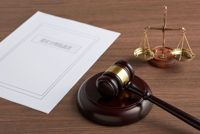 How Criminal Defense Lawyers Build Strong Case Strategies